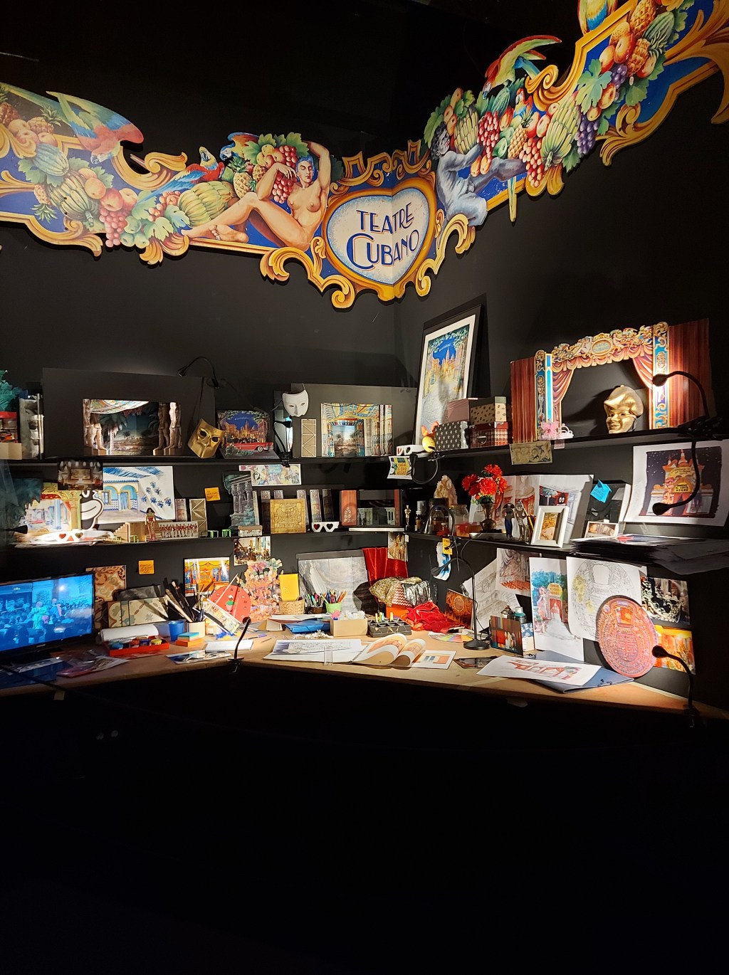 LA CUBANA: intimitats de vestuari i&nbsp;escenografia